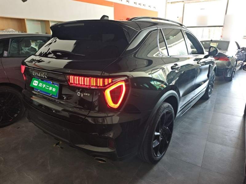 Used Lynk & Co 01 2021 2.0TD Four-Wheel Drive Dark Night Edition — 6