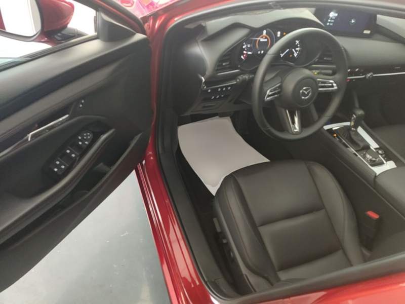 Used Mazda 3 Axela 2023 2.0L Automatic ZhiZhen Edition — 15