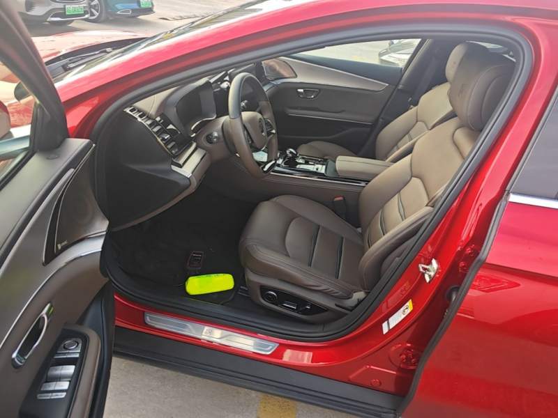 Used BYD Han 2020 EV Long-Range Luxury Model — 15