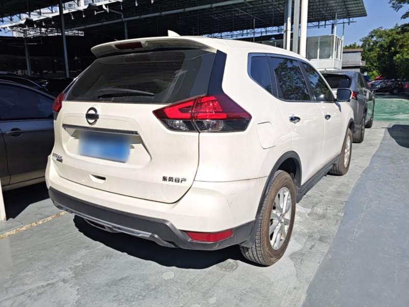 Used Nissan X-Trail 2022 2.0L Two-Wheel Drive Smart Connect Premium Edition — 6