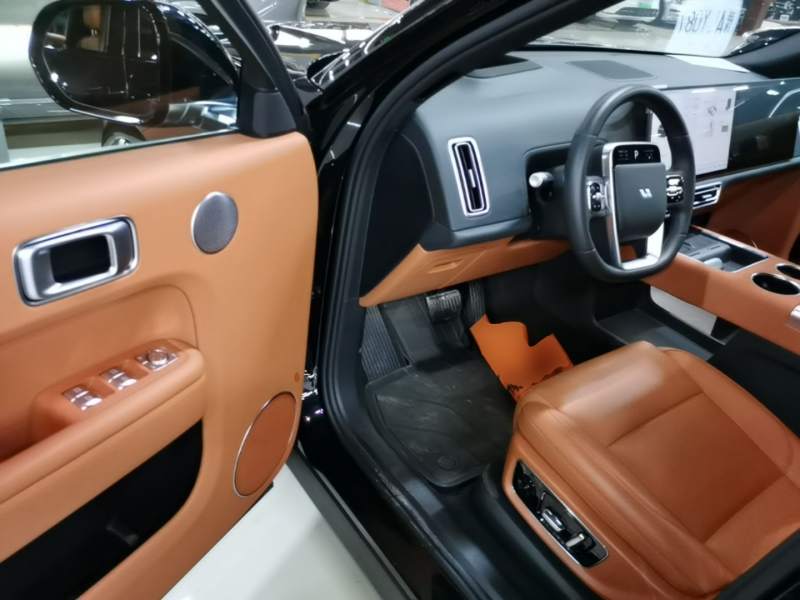 Used Li Auto L8 2025 Max Smart Refresh Edition — 15