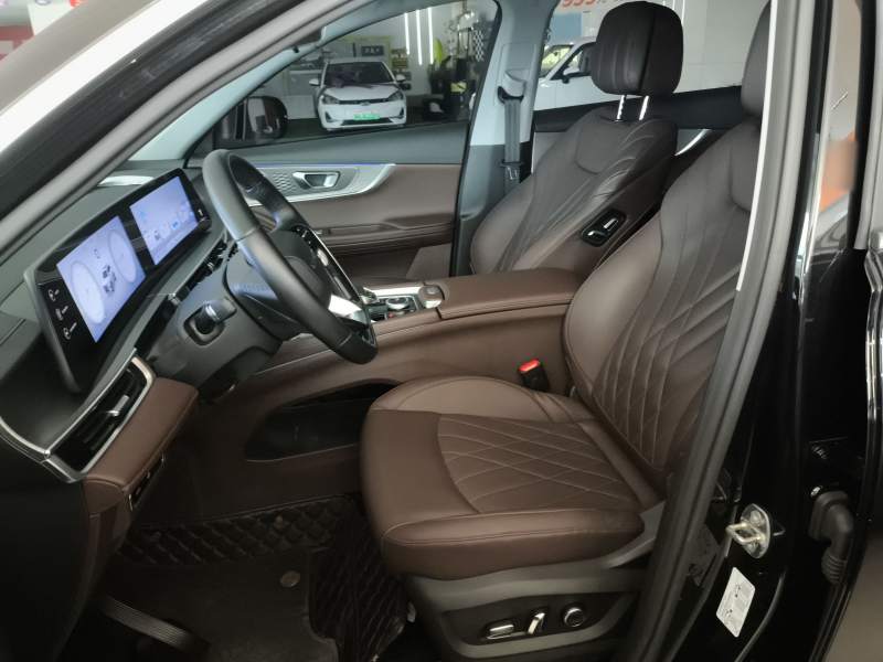 Used Chery Tiggo 8 PRO 2024 Champion Edition 390T Two-Wheel Drive Aoshi Version 5 Seats — 14