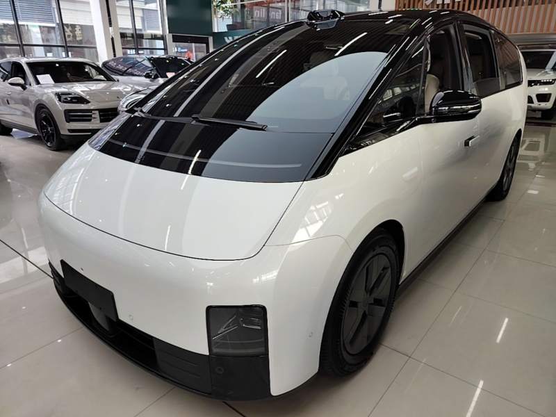 Used Li Auto MEGA 2024 Ultra Model