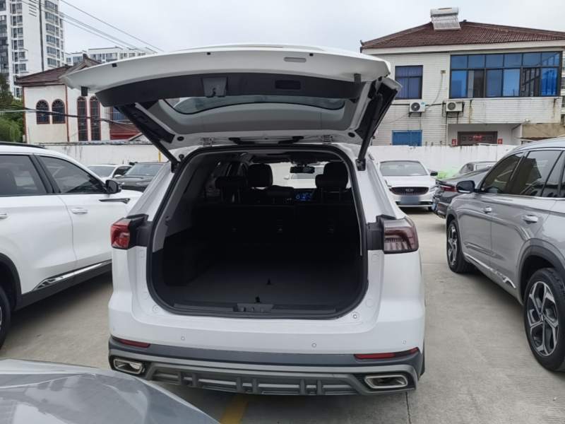 Used Chery Tiggo 8 PRO 2022 290T Two-Wheel Drive Sky Dome Edition 5 Seats — 18