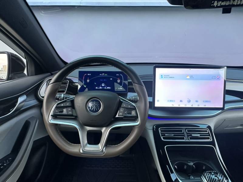 Used BYD Qin PLUS 2023 Champion Edition DM-i 120KM Excellence Model — 2