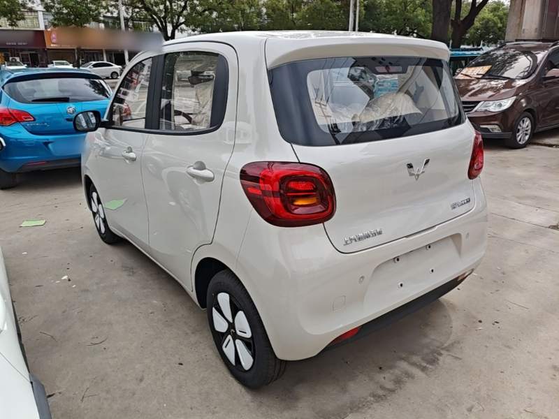 Used Wuling Hongguang MINIEV 2025 Four-Door Version Advanced Edition — 4