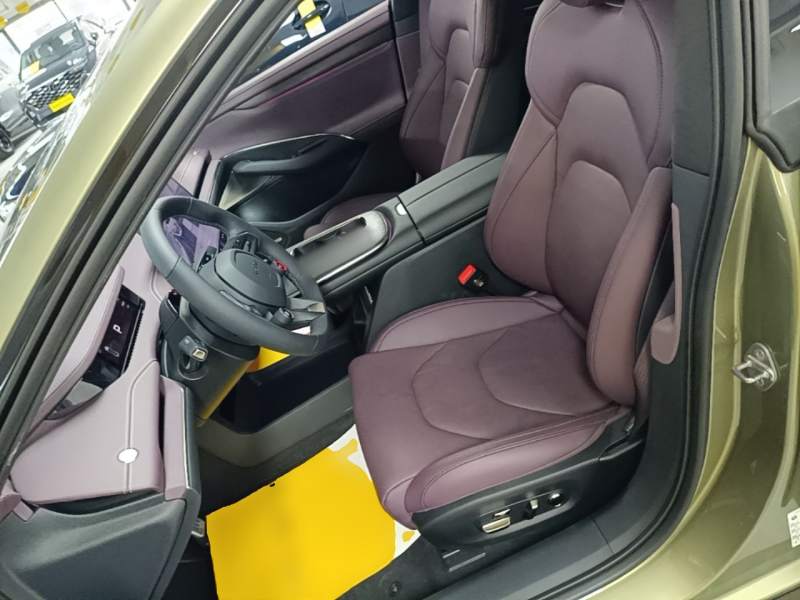 Used Xiaomi Auto SU7 2024 Four-Wheel Drive Ultra-Long Range Advanced Intelligent Driving Max Edition — 14