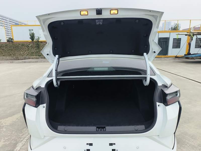 Used Dongfeng Aeolus Yixuan 2025 1.5L Automatic Luxury Version – Luxury — 18