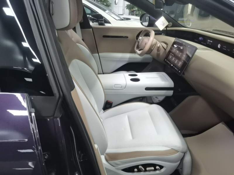 Used Avatr 07 2024 Max Extended-Range Edition — 24
