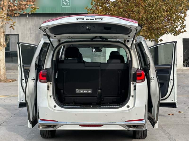 Used GAC Trumpchi M8 2023 Lingxiu Series 390T Deluxe Edition — 37