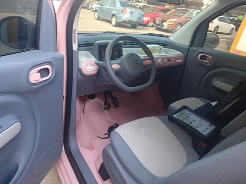 Used Bestune Pony 2025 222km Range Agile Horse — 15