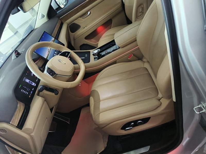 Used Hima AITO M7 2024 1.5T Intelligent Driving 4WD Ultra Version 6 Seats — 14