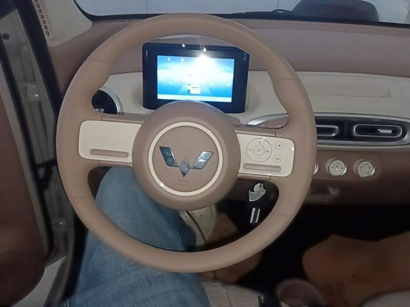 Used Wuling Hongguang MINIEV 2025 Four-Door Version Advanced Edition — 10