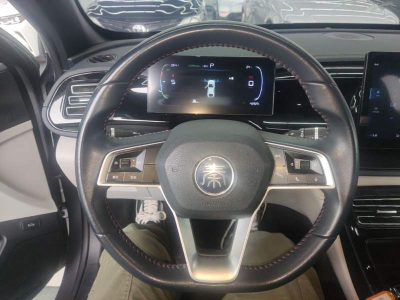Used BYD Qin PLUS 2023 Champion Edition DM-i 55KM Leading Model — 10