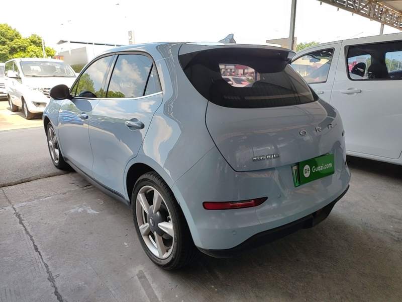 Used ORA Good Cat 2023 401 km Standard Range Luxury Version Lithium Iron Phosphate — 4