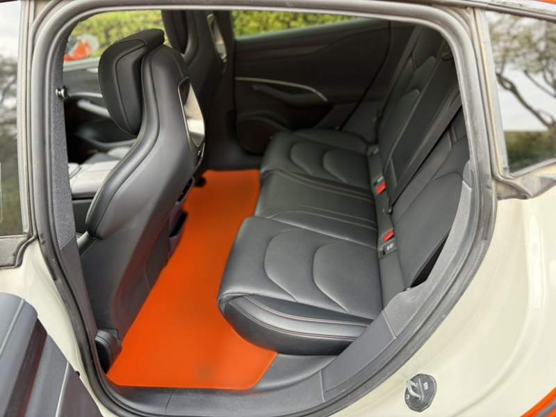 Used Xiaomi Auto SU7 2024 Rear-Drive Long-Range Intelligent Driving Version — 23
