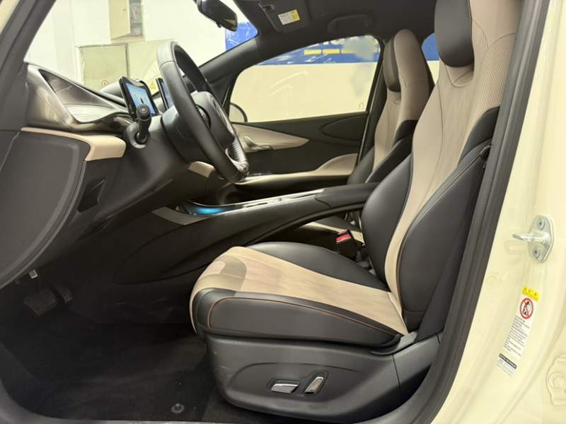 Used BYD Dolphin 2025 420km Free Edition — 18