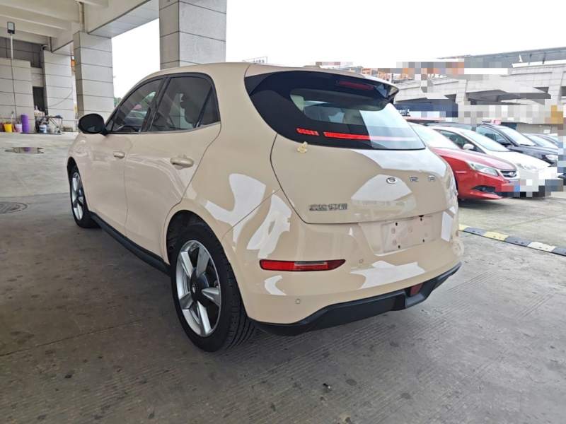 Used ORA Good Cat 2023 401 km Standard Range Luxury Version Lithium Iron Phosphate — 4