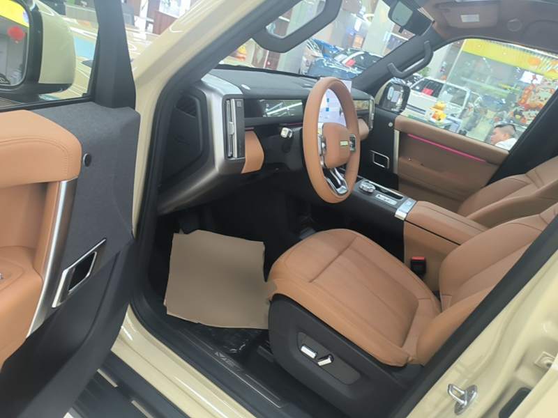 Used iCAR V27 2026 Model 200KM Four-Wheel Drive Falcon 500 — 15
