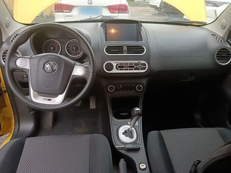 Used MG 3 2014 1.5L AMT Elite Edition — 9