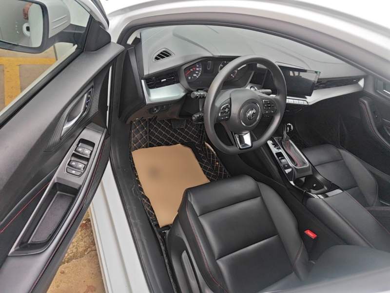 Used MG 5 2023 180 DVVT CVT Fashion Edition — 15