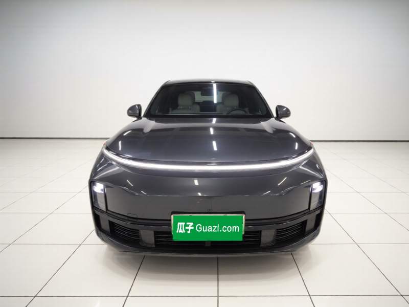 Used Li Auto L8 2023 Pro Model — 2