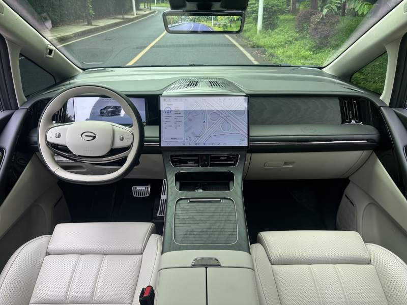 Used GAC Trumpchi Xiangwang M8 2025 Kunkun Series Ultra First-Class Cabin — 13