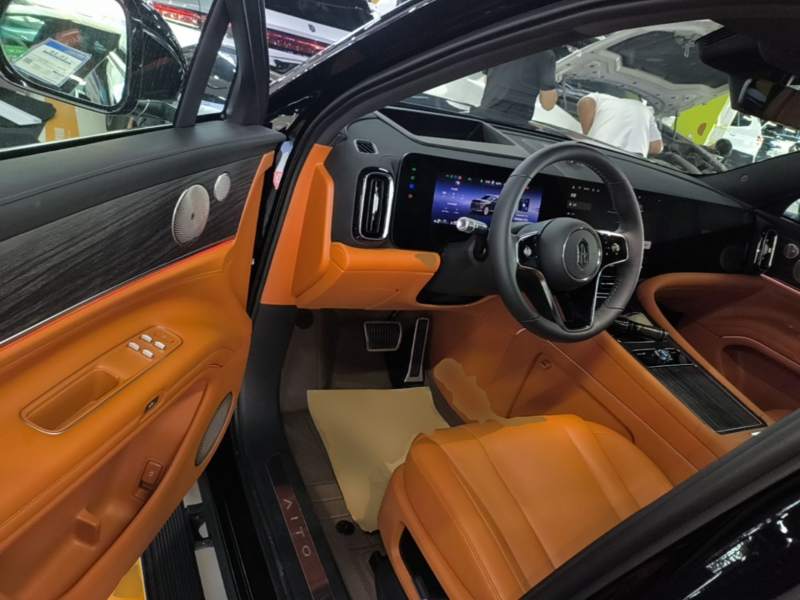 Used AITO/LUXEED/MAEXTRO/SAIC/STELATO AITO M9 2024 Range-Extended Max Edition 52 kWh 5-Seater Version — 15