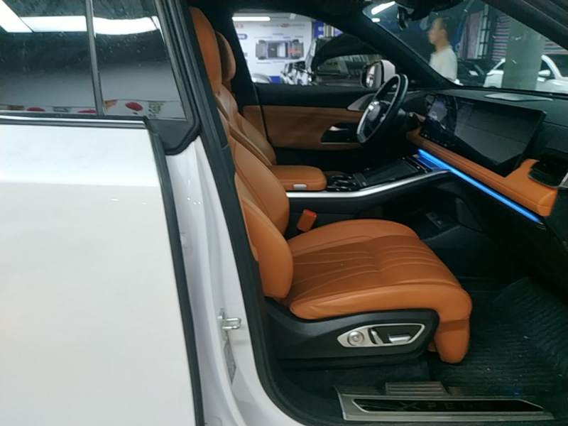 Used XPeng G9 2022 702 Max — 24