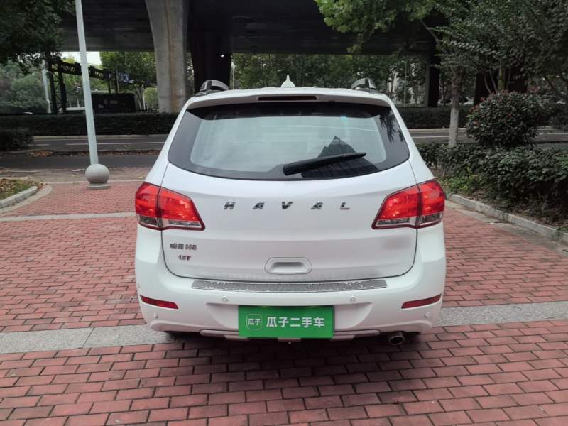 Used Haval H6 2015 Upgraded Model 1.5T Manual Two-Wheel Drive Elite Version — 5