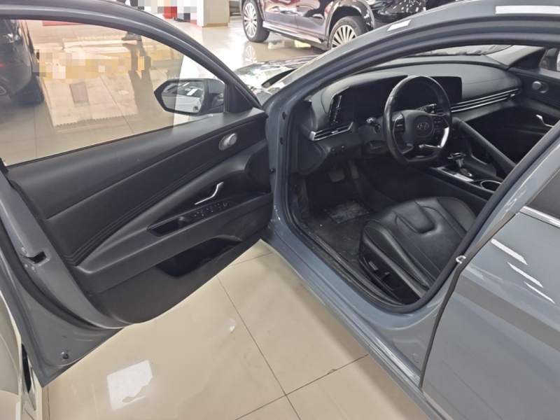Used Hyundai Elantra 2021 1.5L CVT LUX Prestige Edition — 15