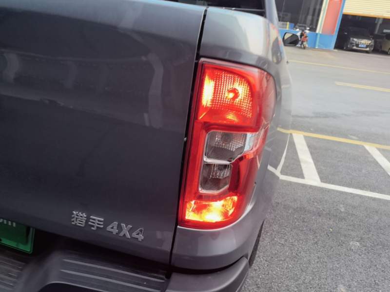 Used CHANGAN Hunter 2024 Warrior Edition Luxury Model Dual-Motor All-Wheel Drive with Extra-Long Cargo Box — 7