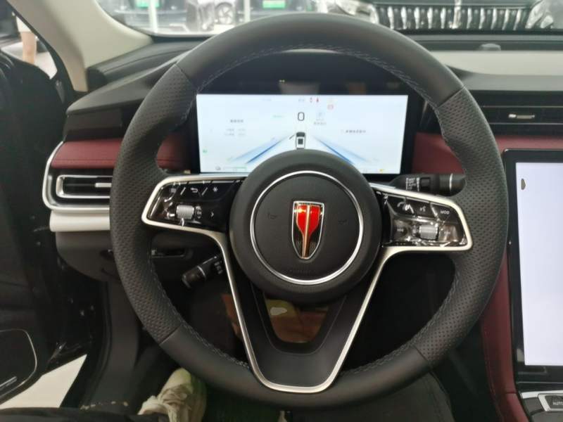 Used Hongqi H5 PHEV 2025 130 Super Hybrid Version — 10