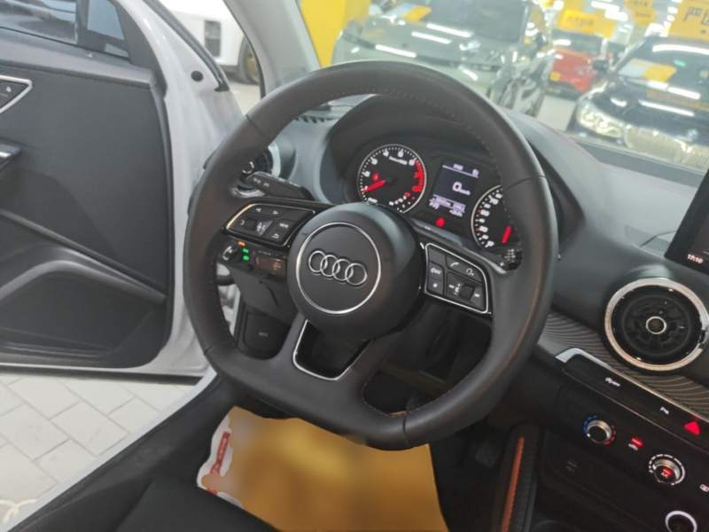 Used Audi Q2L 2022 35 TFSI Progressive Dynamic Edition — 10