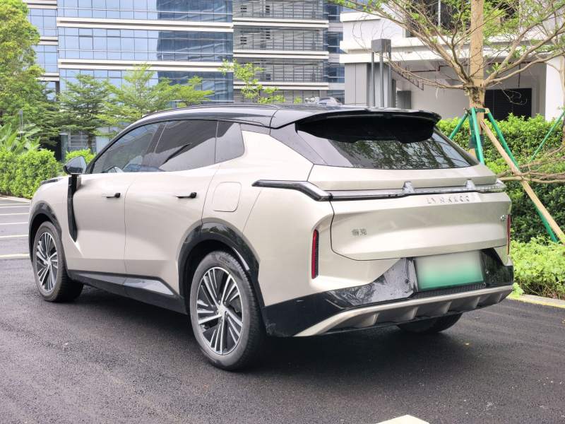 Used Lynk & Co 08 EM-P 2023 245km Ultra-Long Range Halo — 33