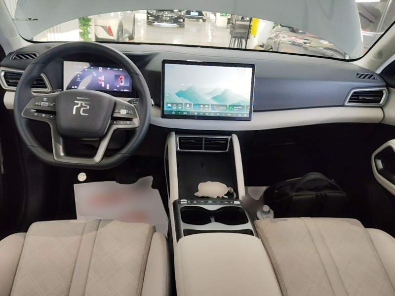 Used BYD Yuan UP 2025 Intelligent Driving Version 401 KM Dynamic Edition — 9