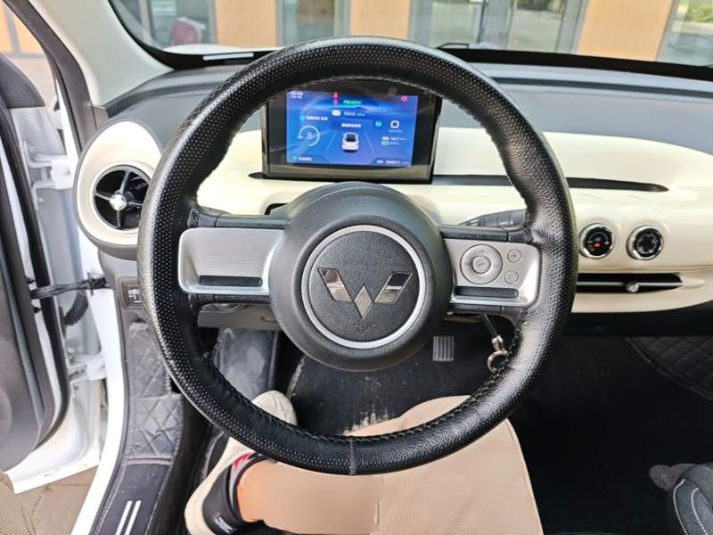 Used Wuling Bingo 2024 203km Light Edition — 10