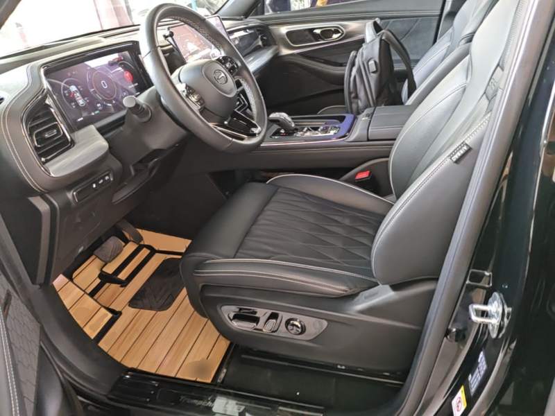 Used GAC Trumpchi GS8 2022 Dual-Engine Series 2.0TM Two-Wheel Drive Prestige Edition (7 Seats) — 14