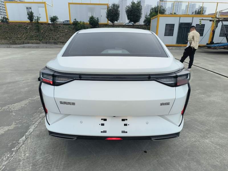 Used Dongfeng Aeolus Yixuan 2025 1.5L Automatic Luxury Version – Luxury — 5