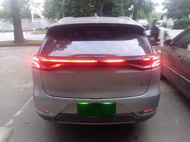 Used BYD Tang 2018 2.0T Automatic SmartConnect Luxury Edition 5 Seats China V Standard – Prestige — 5