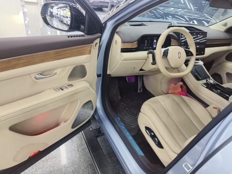Used AITO/LUXEED/MAEXTRO/SAIC/STELATO AITO M7 2024 1.5T Intelligent Driving 4WD Max Edition 5 Seats — 15