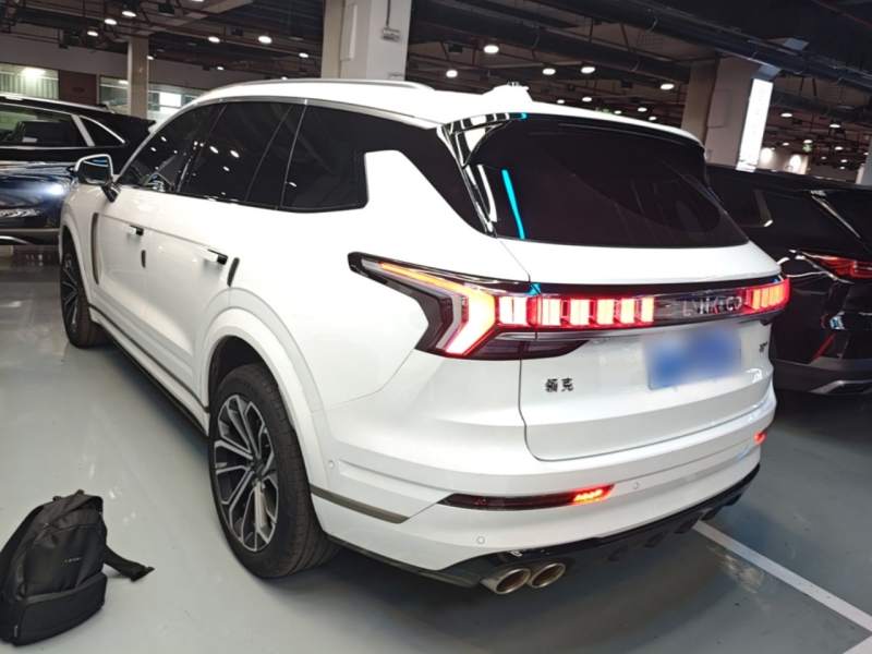 Used Lynk & Co 09 2021 2.0T Ultra 7-Seater — 4