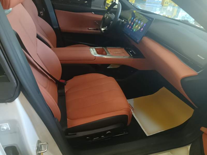 Used Deepal L07 2024 230Max Qiankun Intelligent Driving ADS SE Range-Extended Version — 24