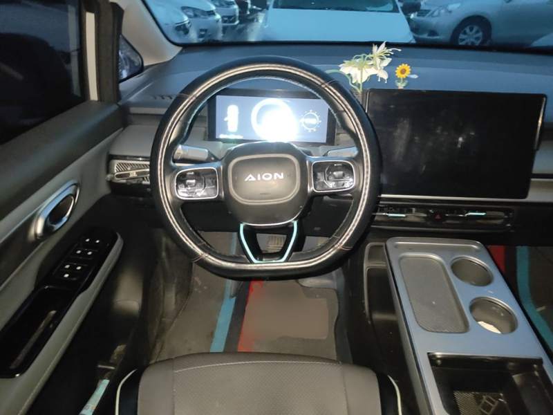 Used AION Y 2023 Plus 510 Enjoy Edition — 11