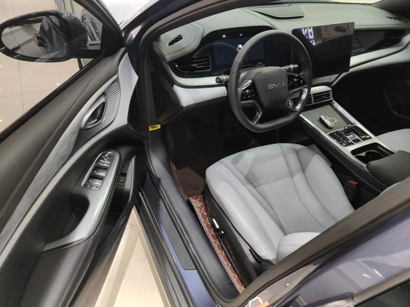 Used BYD Seal 2023 DM-i 1.5L 121km Luxury Model — 15