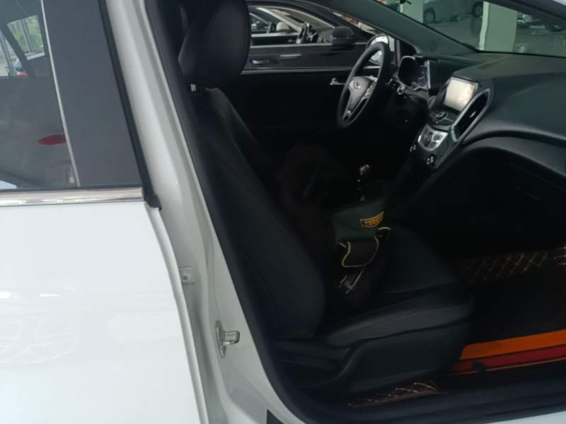 Used Chery Arrizo 5 2016 1.5L Manual Lingrui Edition — 24