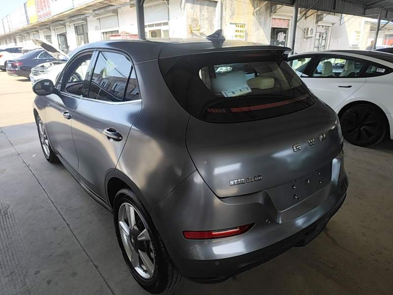 Used ORA Good Cat 2025 Model, 430 km Prestige Version — 4