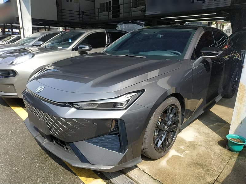 Used CHANGAN UNI-V 2024 1.5T Prestige Edition