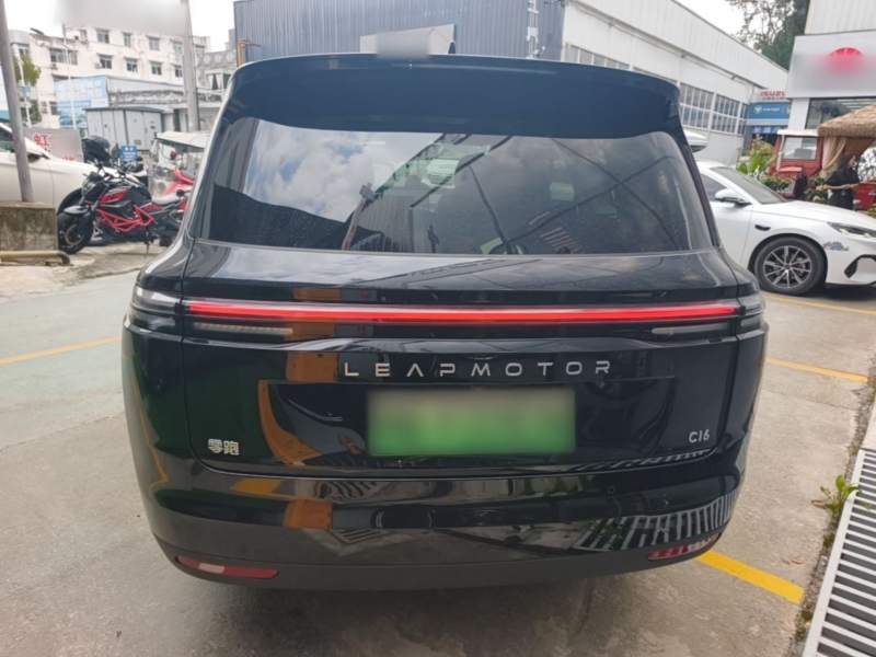 Used Leapmotor C16 2026 Extended-Range 280 LiDAR Zhizun Edition 6 Seats — 5