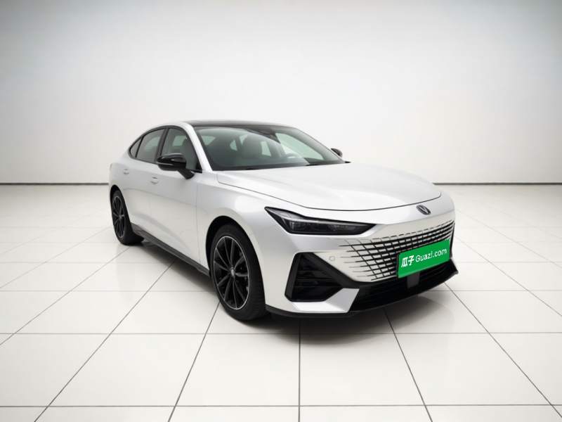 Used CHANGAN UNI-V 2024 1.5T High-Energy Version — 3